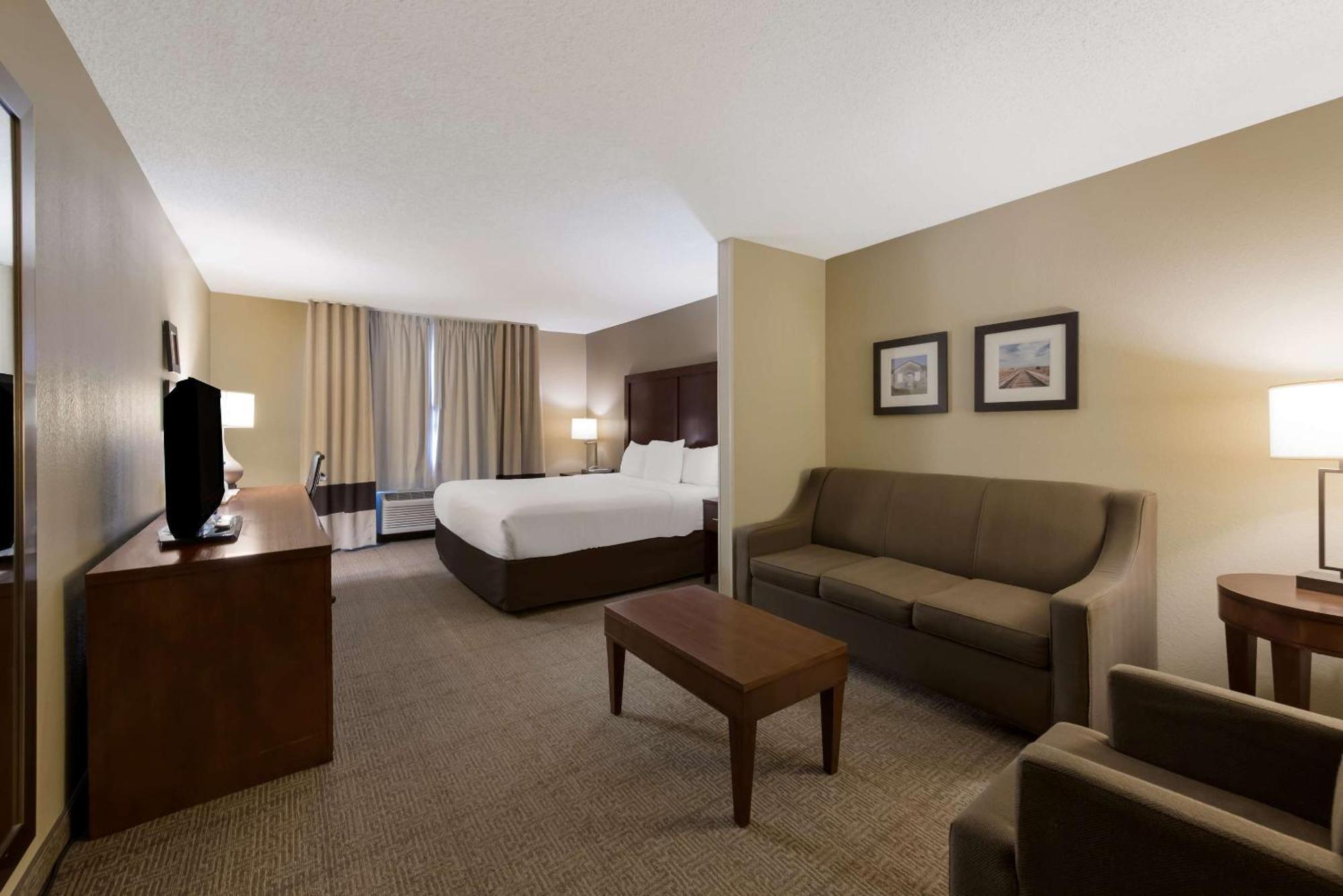 Comfort Inn East Wichita Buitenkant foto