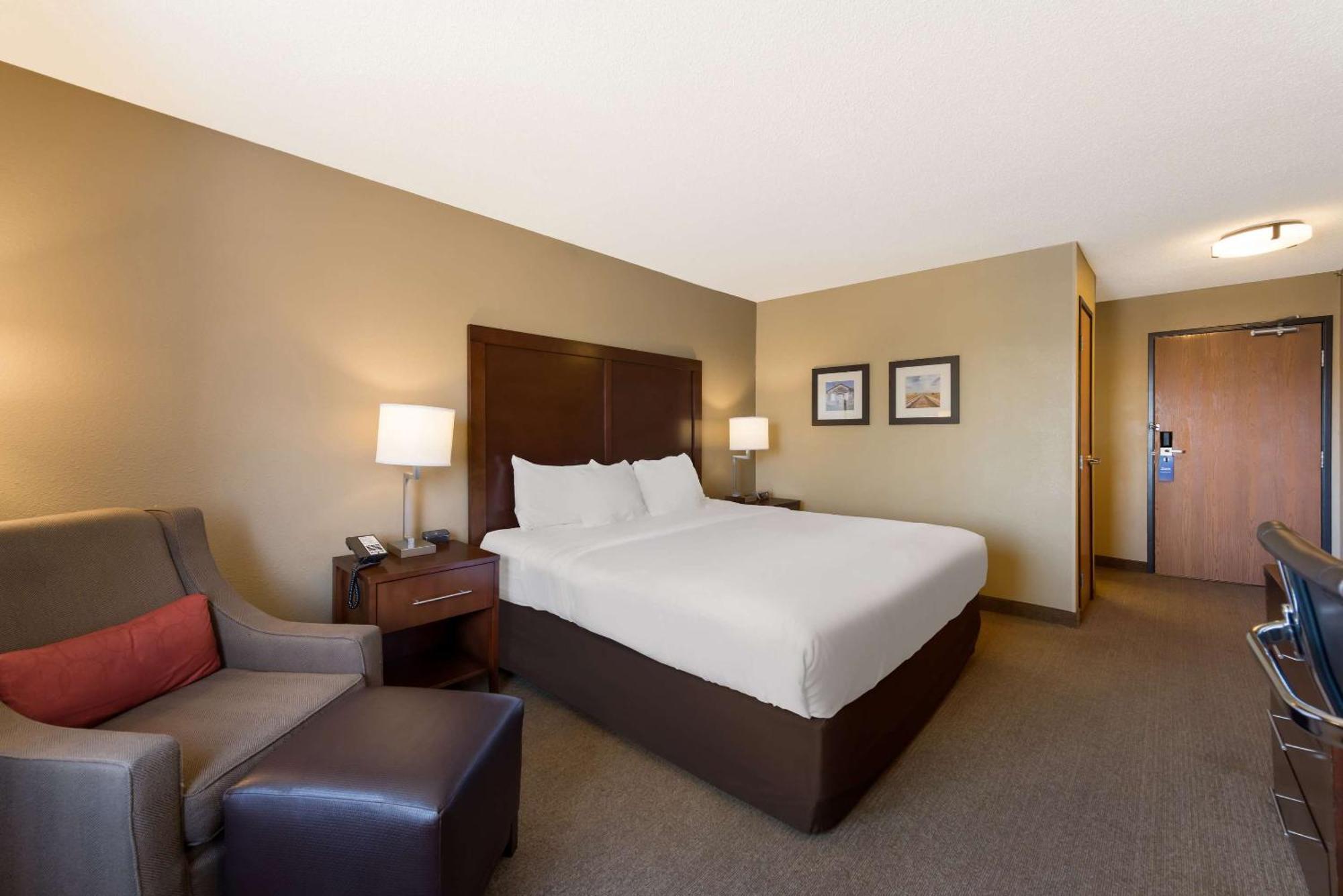Comfort Inn East Wichita Buitenkant foto
