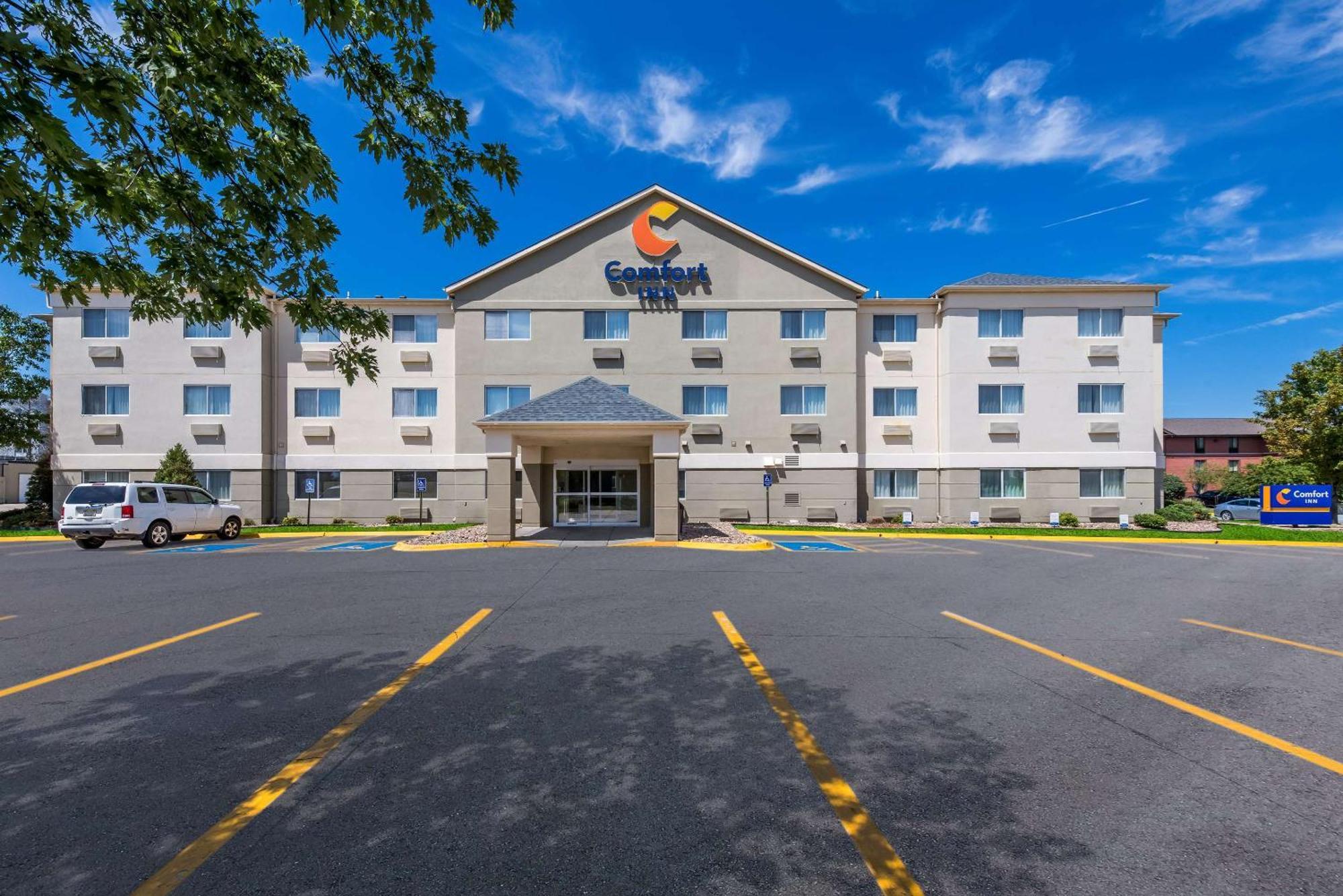 Comfort Inn East Wichita Buitenkant foto
